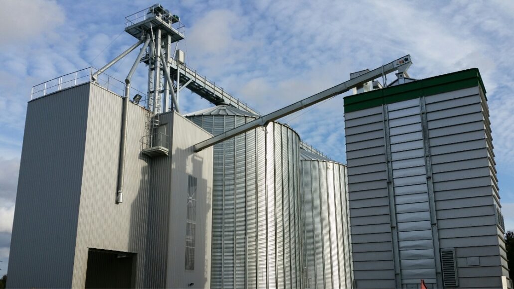 Photo extension de silos métalliques céréales